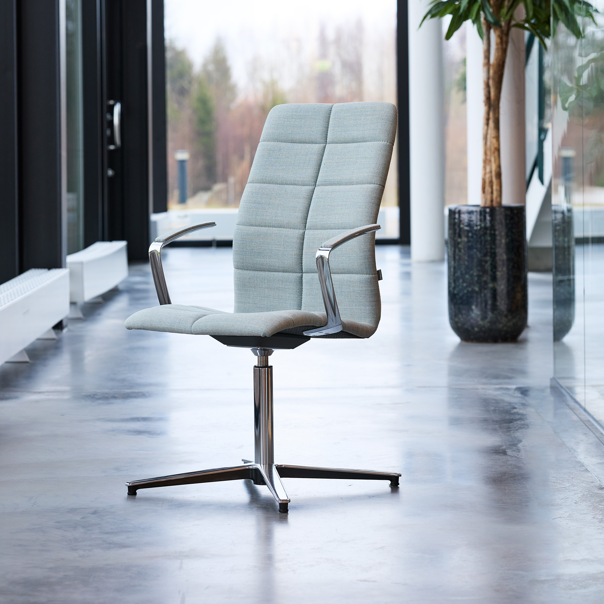 Tekla cross_2000x2000_img3